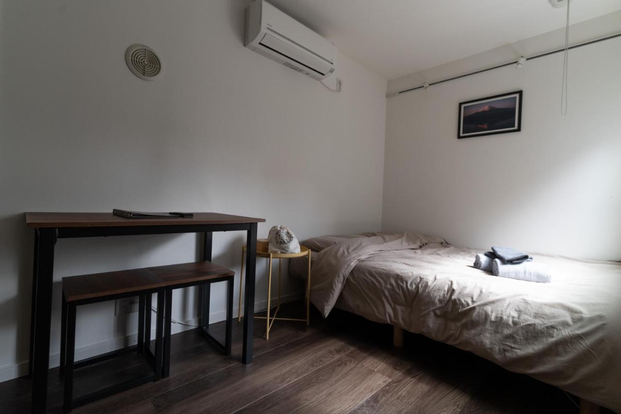 טוקיו 5963 Hotel Higashi Ikebukuro מראה חיצוני תמונה